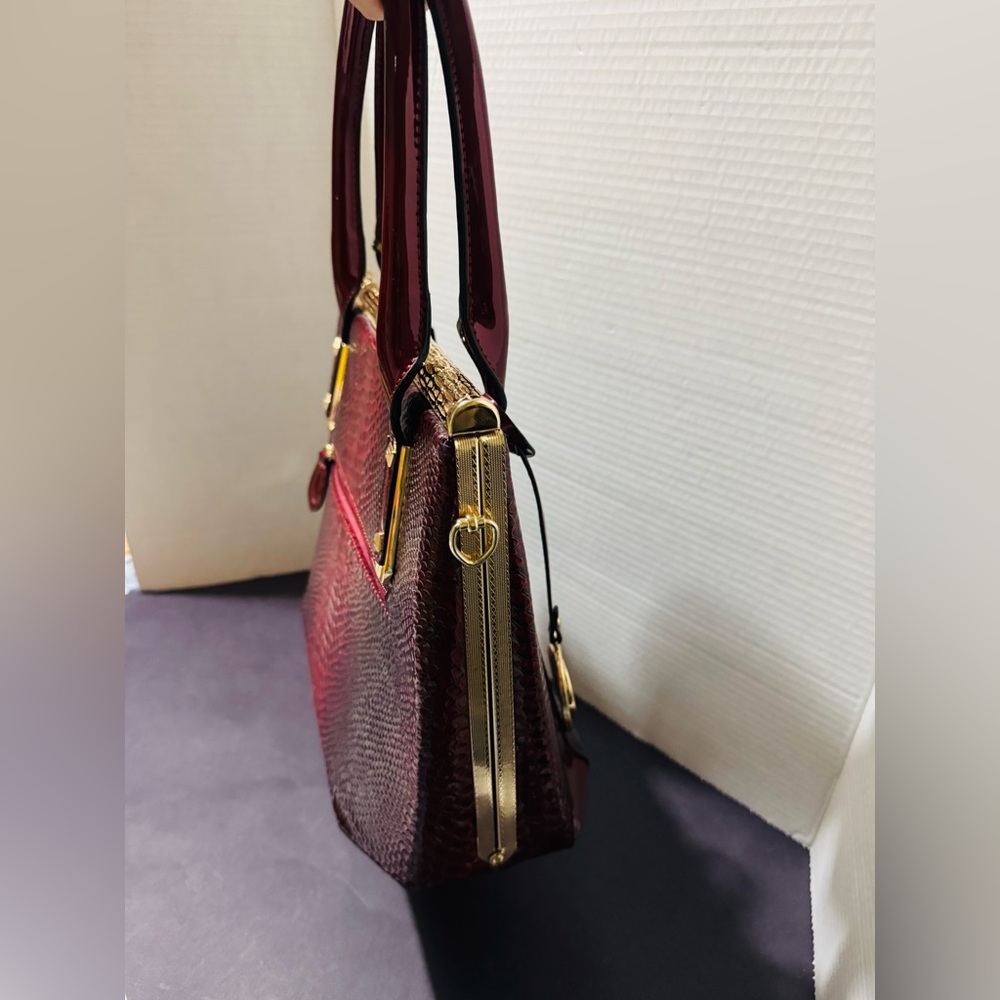 Ameri Mode Burgundy Snake-Embossed design top Han… - image 11